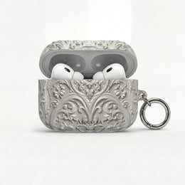 Estuche Damasco en Relieve para AirPods — Funda Protectora Ornamental Vintage